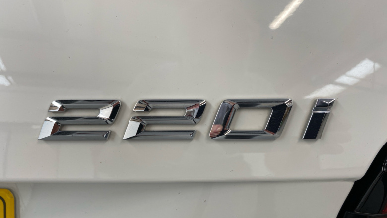 BMW 2 Series 220i M Sport 2dr Step Auto [Tech+/Pro Pack] Petrol Coupe
